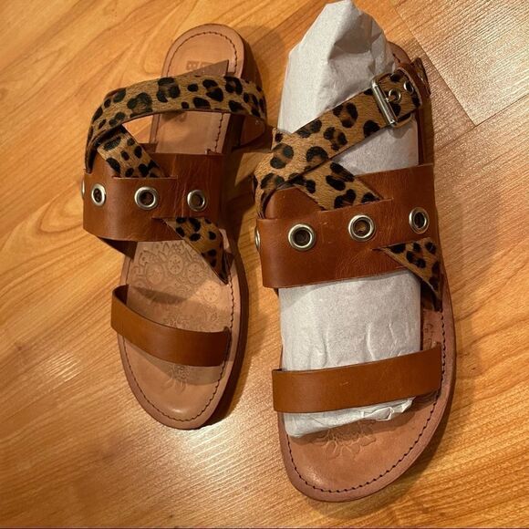 NWT Bull Boxer Leather and Calf Hair Sandal - Picture 1 of 7